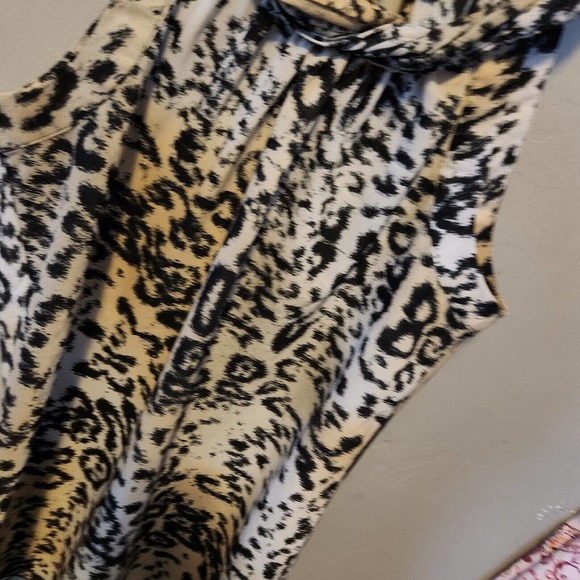 Spence Leopard Print Halter Neck Flowy sleeveless Blouse Top shell career Small - Picture 4 of 7